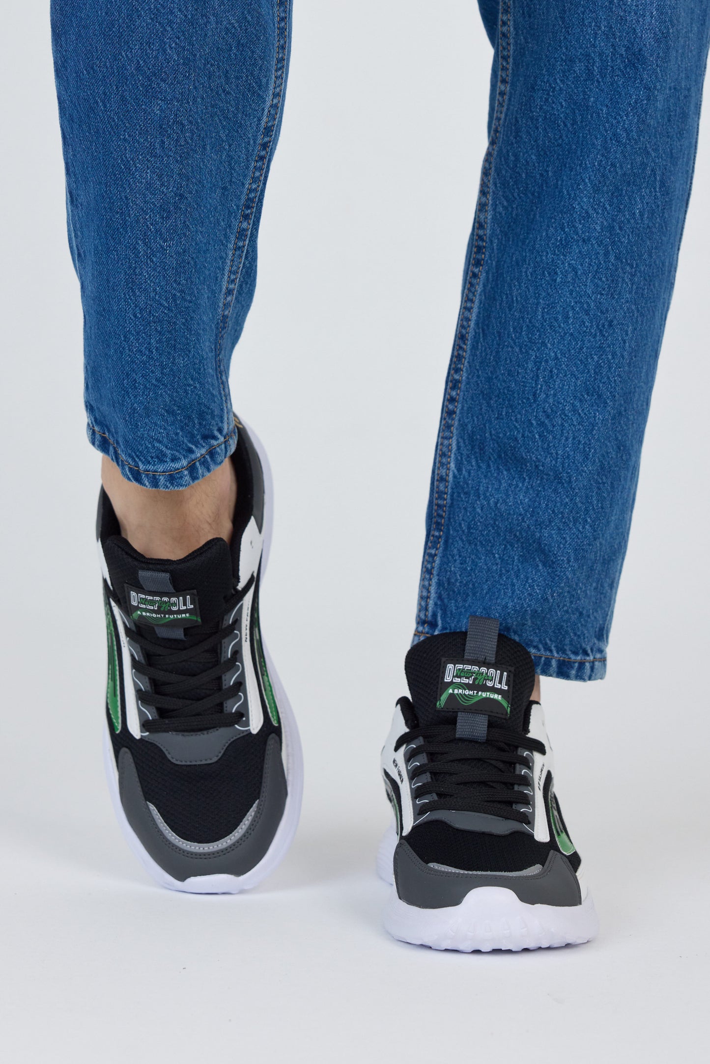 0090-YAZLIK SPOR AYAKKABI