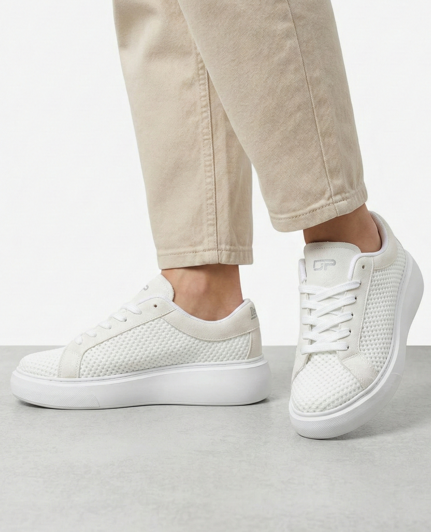 KADIN HAFİF NEFES ALABİLEN SNEAKER