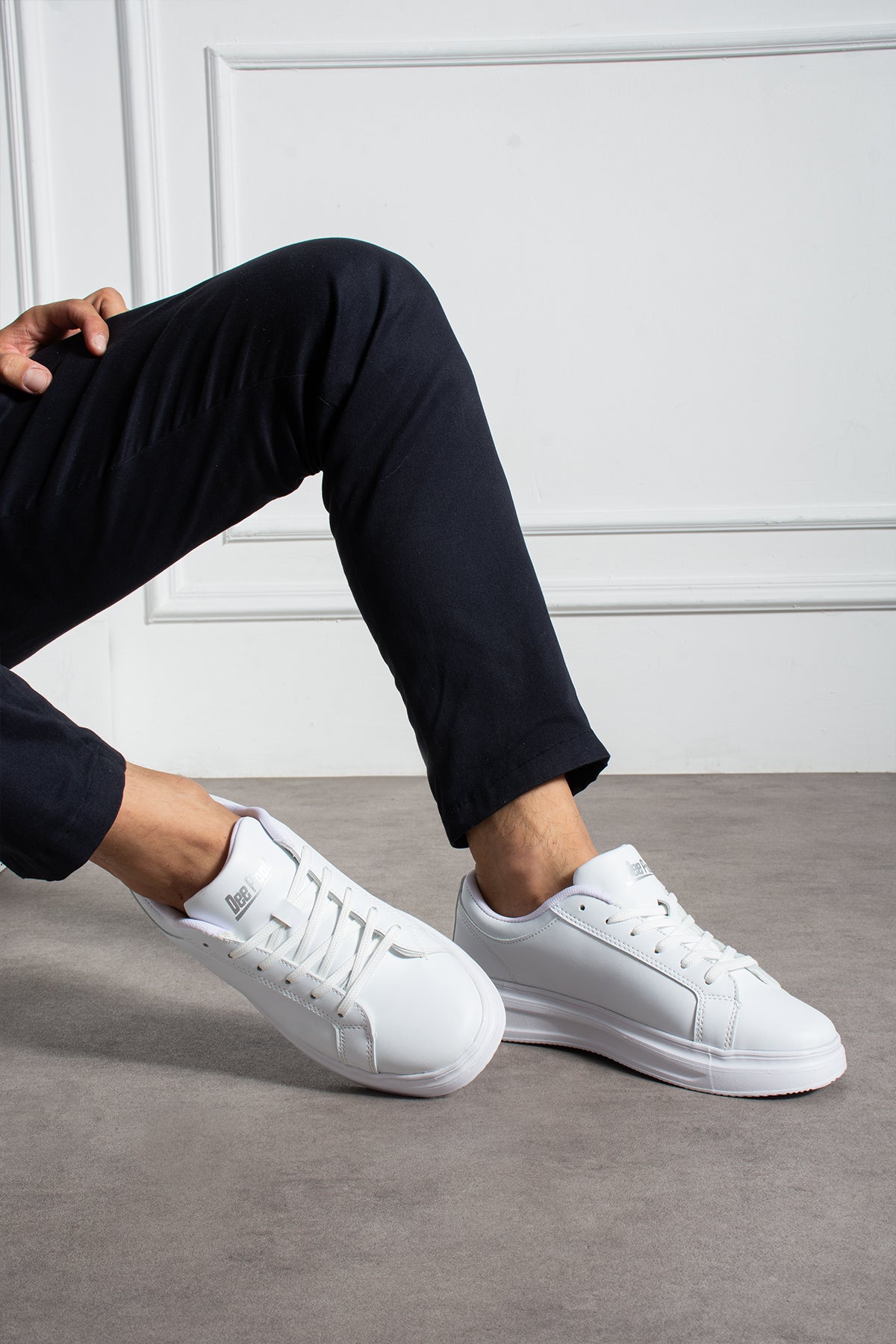 BS-01-HER TARZA UYGUN AYAKKABI