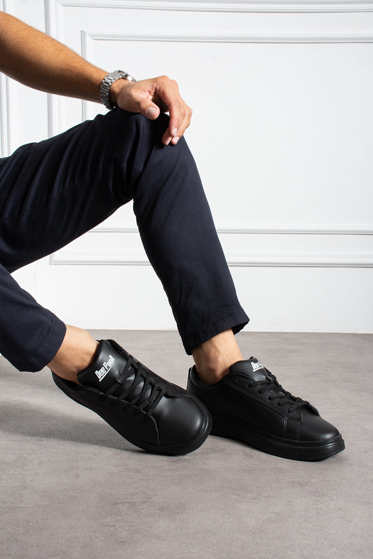 BS-01-HER TARZA UYGUN AYAKKABI